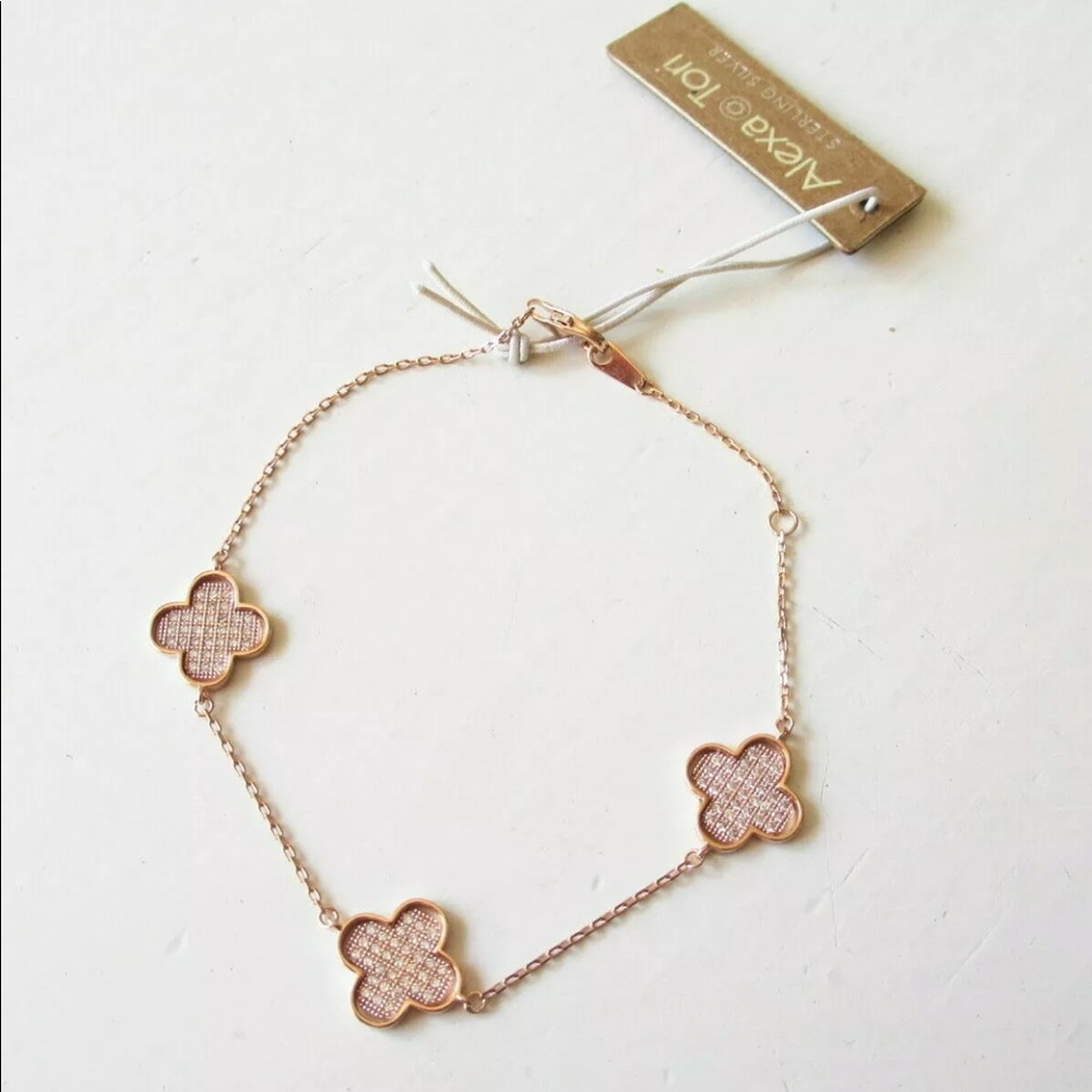 Sterling silver clover bracelet